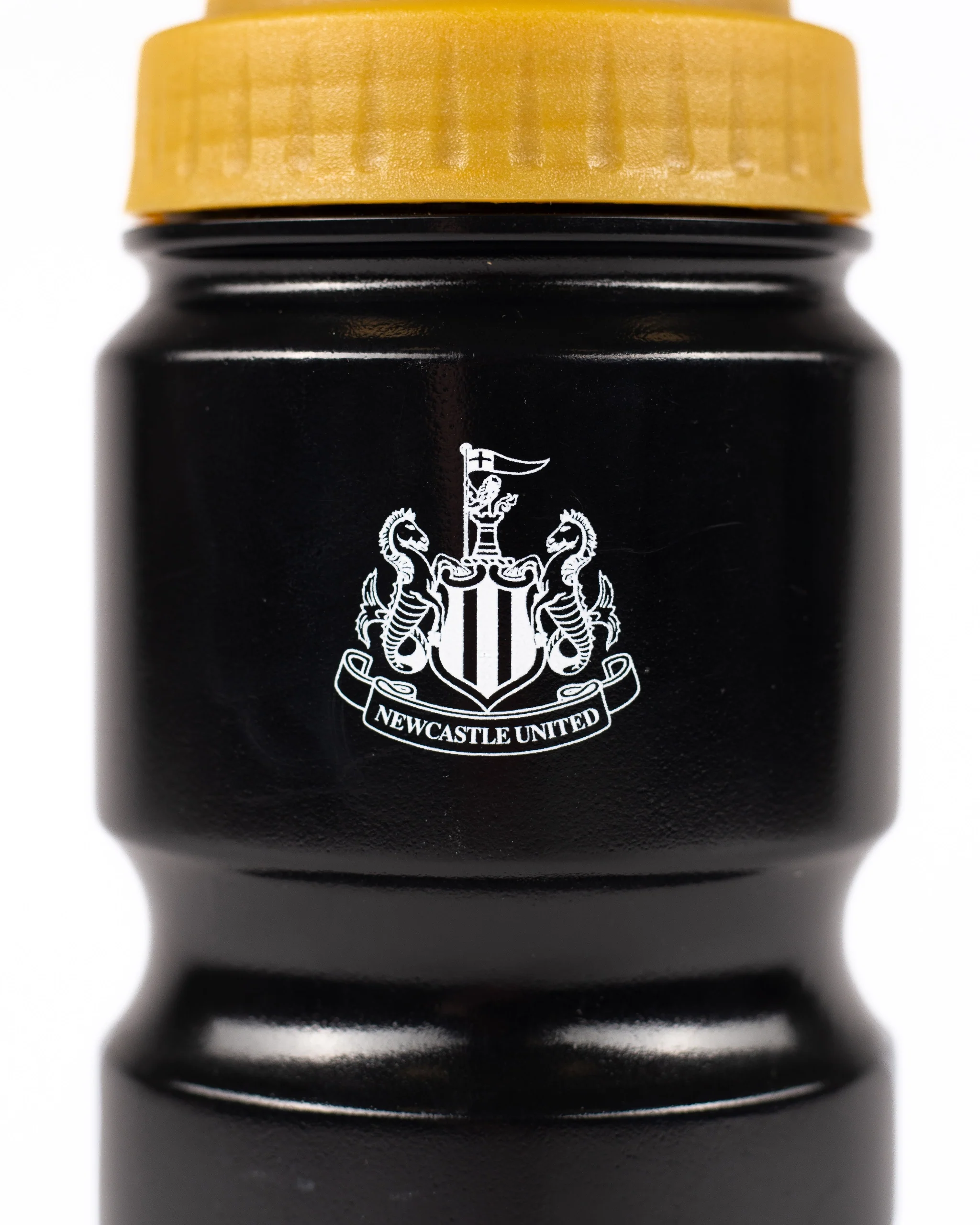 Newcastle United 750ml Plastic Bottle - Image 6