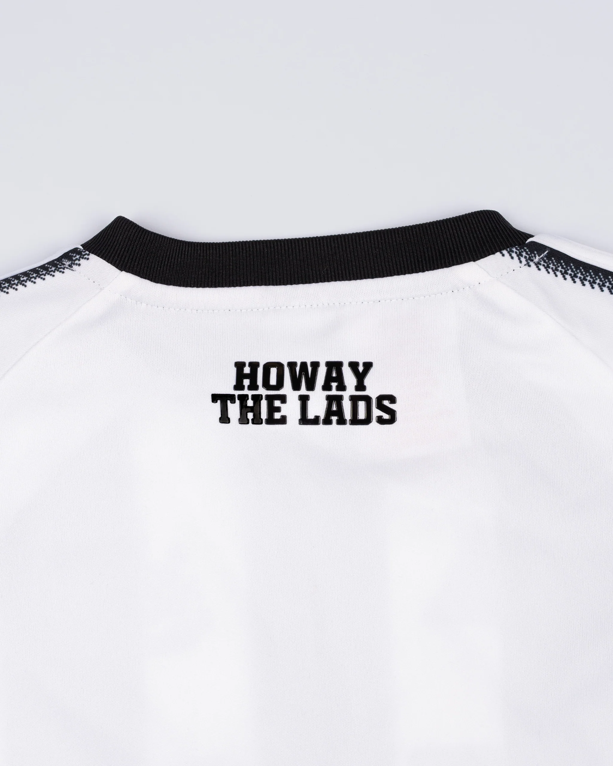 Newcastle United adidas 25/26 Home Baby Kit - Image 6