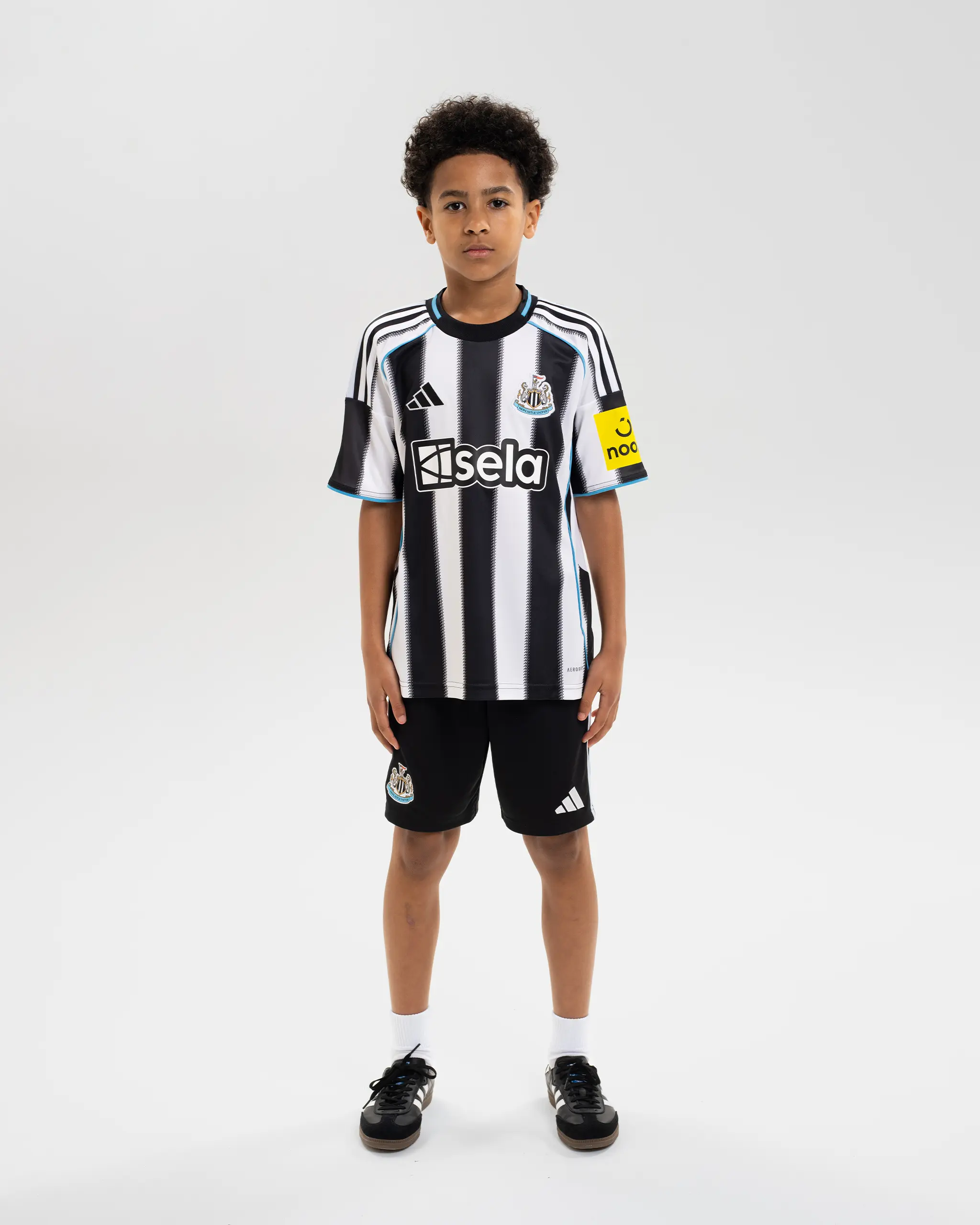 Newcastle United adidas Kids' 25/26 Home Shirt - Image 6