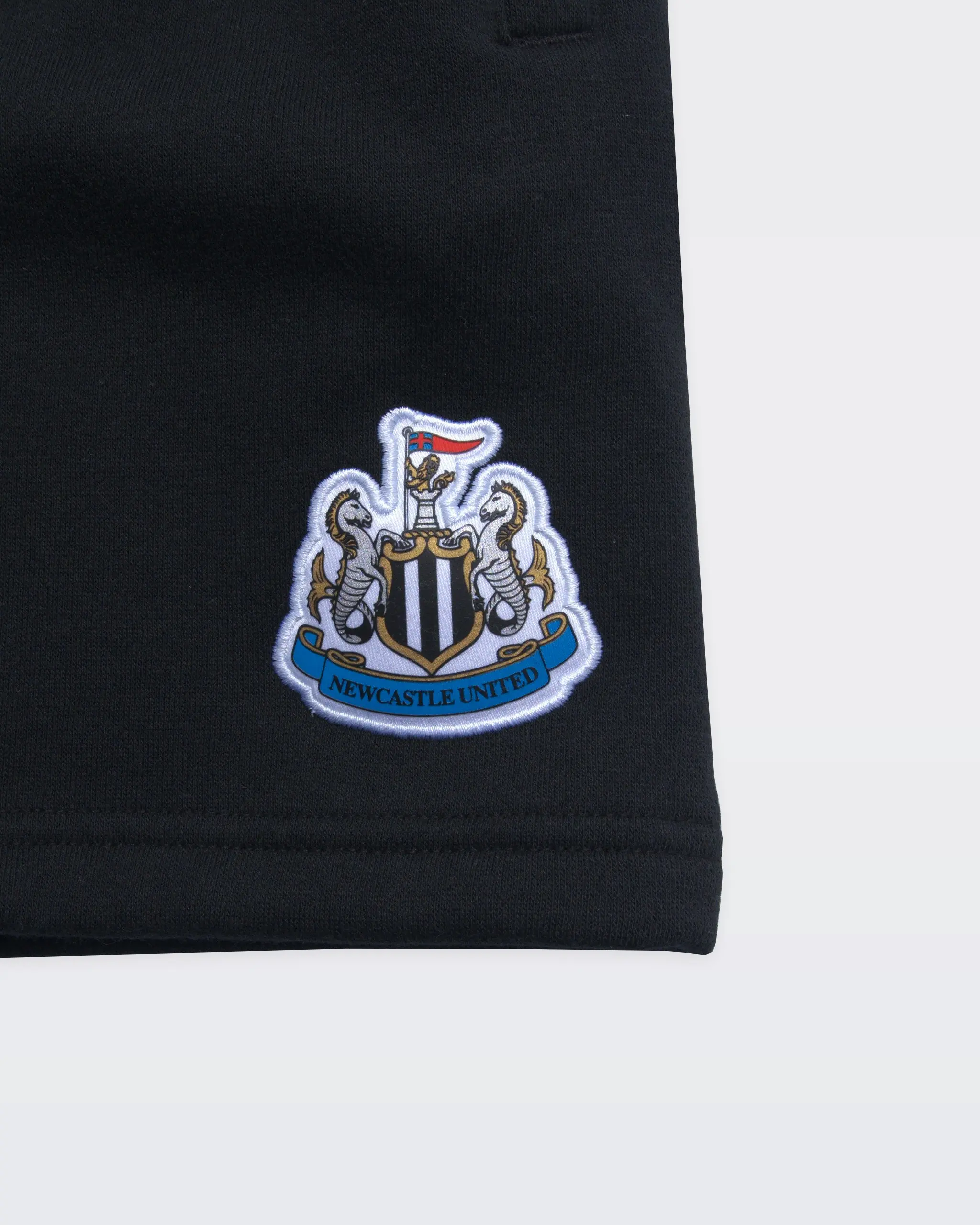 Newcastle United Kids' Black Terrace Fleece Shorts - Image 4