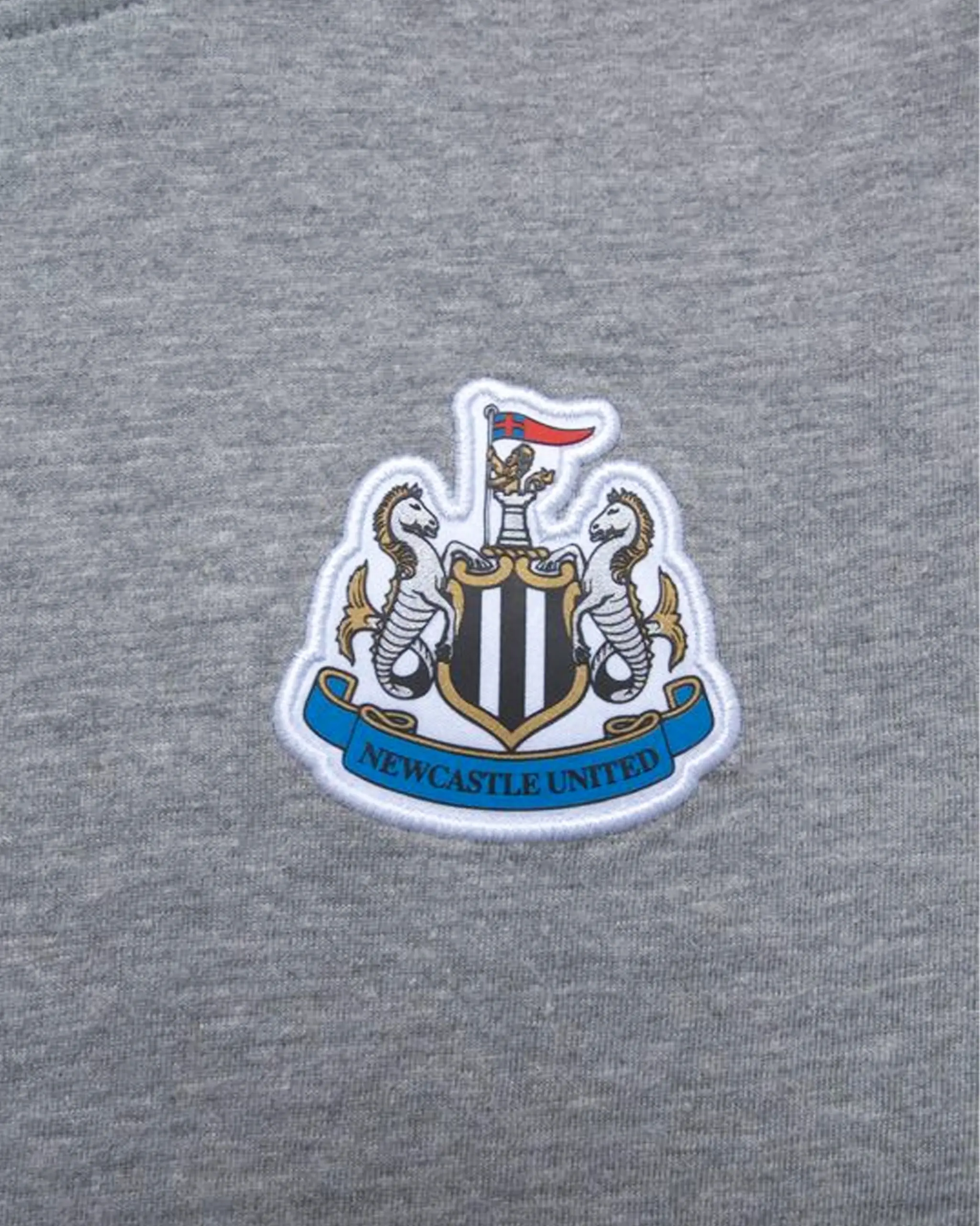 Newcastle United Kids' Grey Marl Terrace Crest T-Shirt - Image 4