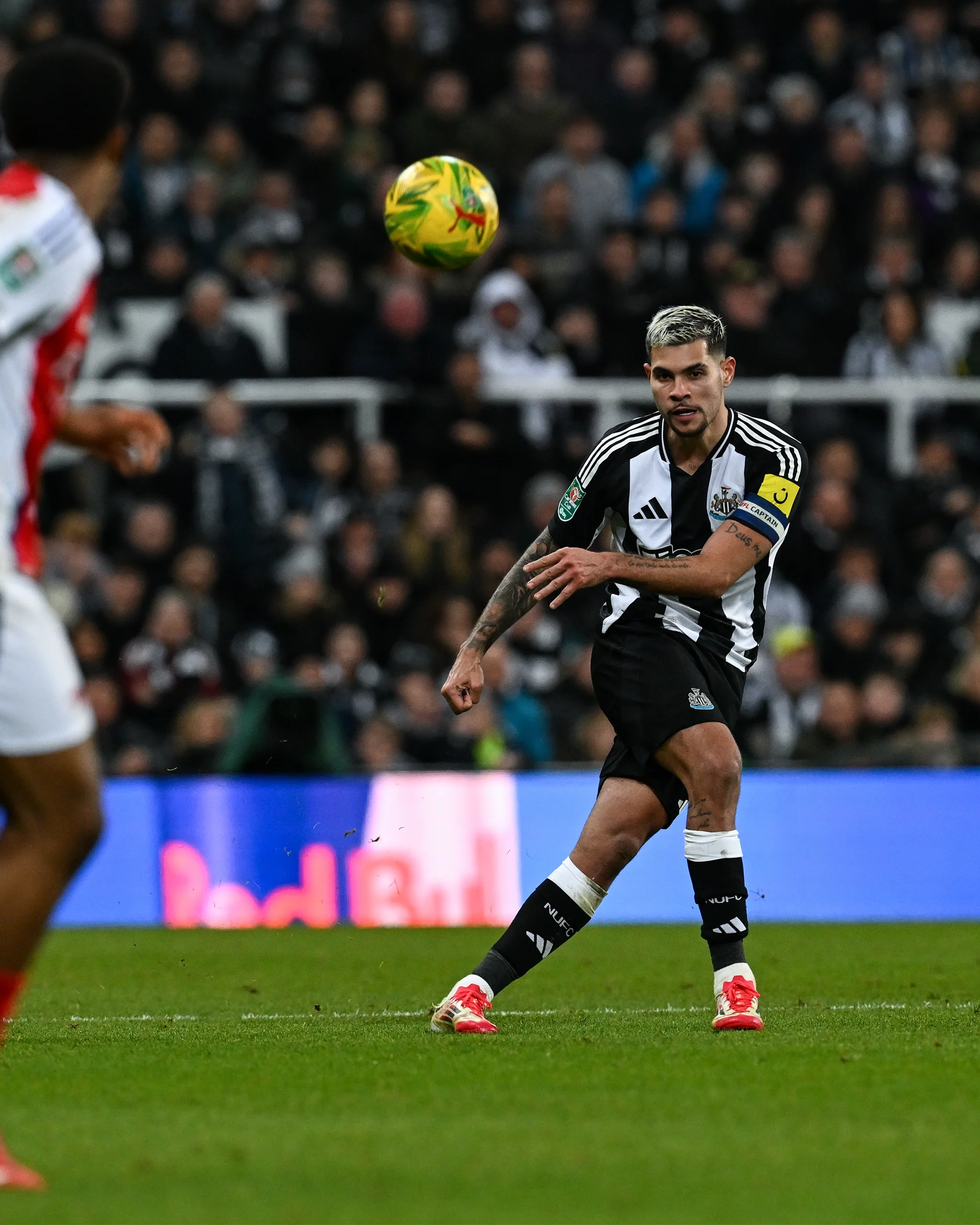 Newcastle United BRUNO G. 24/25 Match Worn Signed Shirt - Arsenal Carabao Cup Semi-Final (H) - Image 8