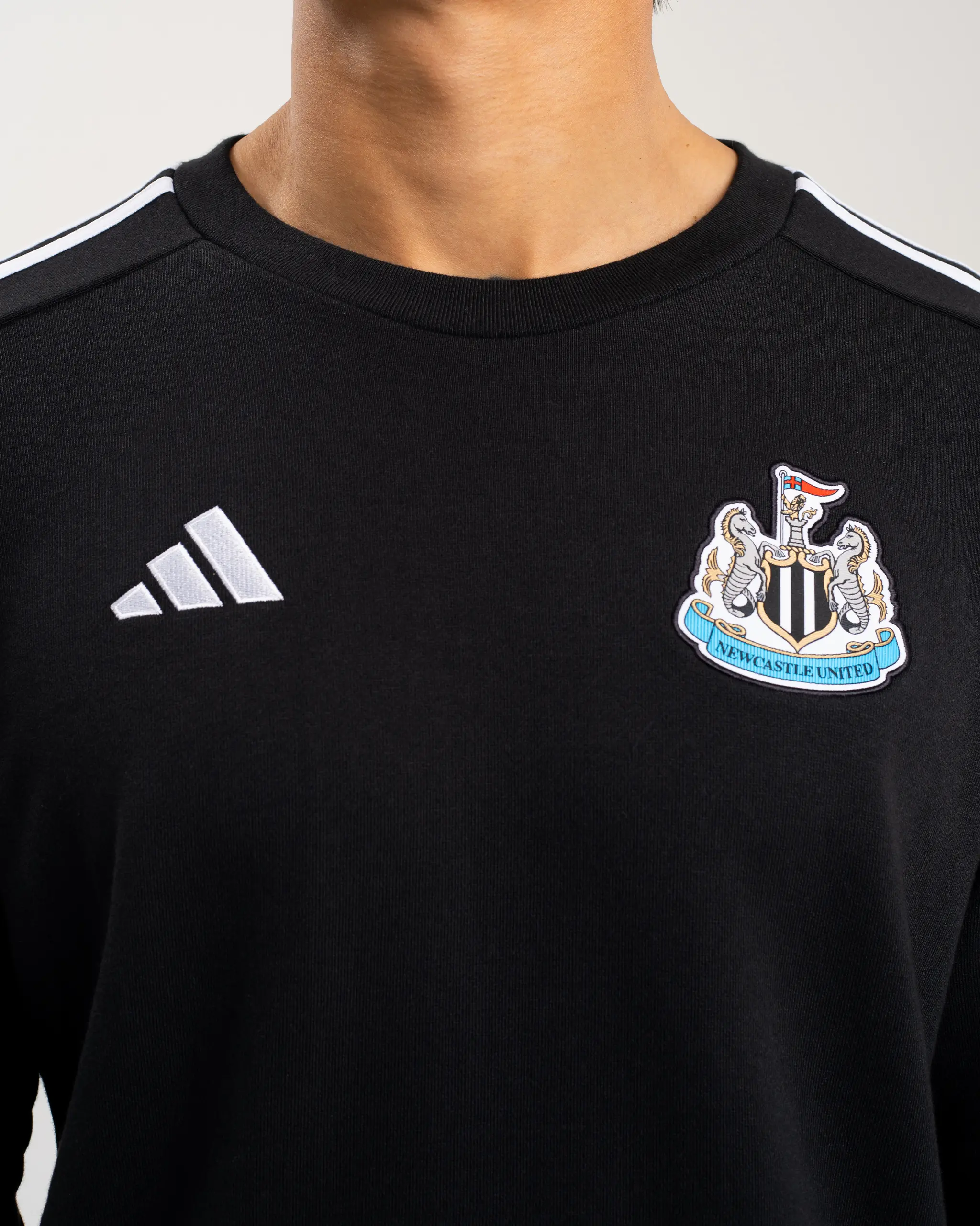 Newcastle United adidas DNA Sweatshirt - Image 3
