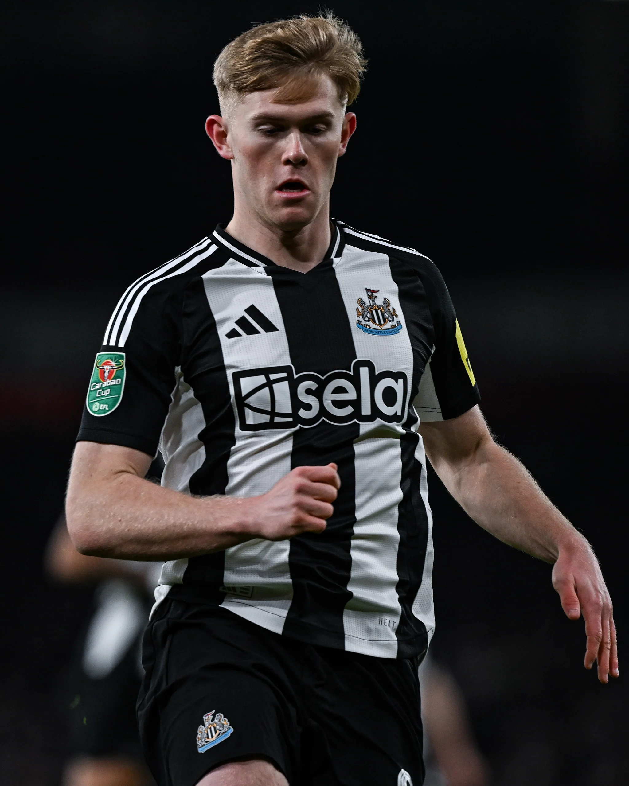 Newcastle United HALL 24/25 Match Worn Signed Home Shirt - Arsenal Carabao Cup Semi-Final (A) - Image 8