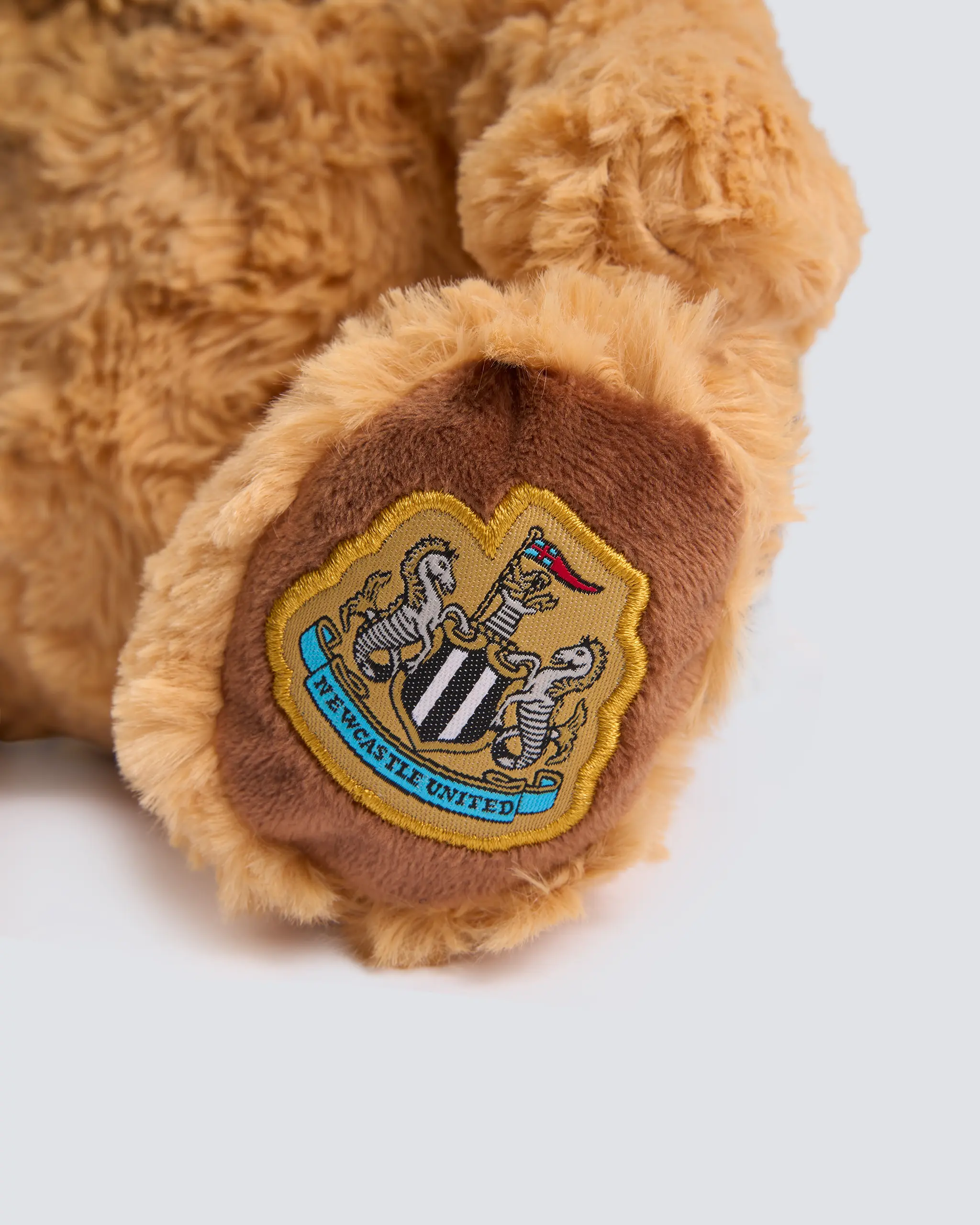 Newcastle United Hat and Scarf Bear - Image 3