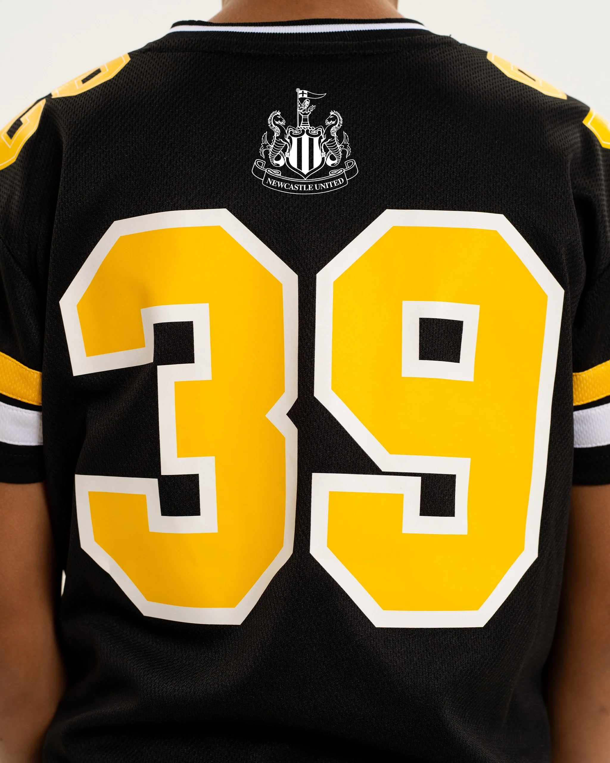 Newcastle United Kids' Mesh American Football Jersey - Image 8
