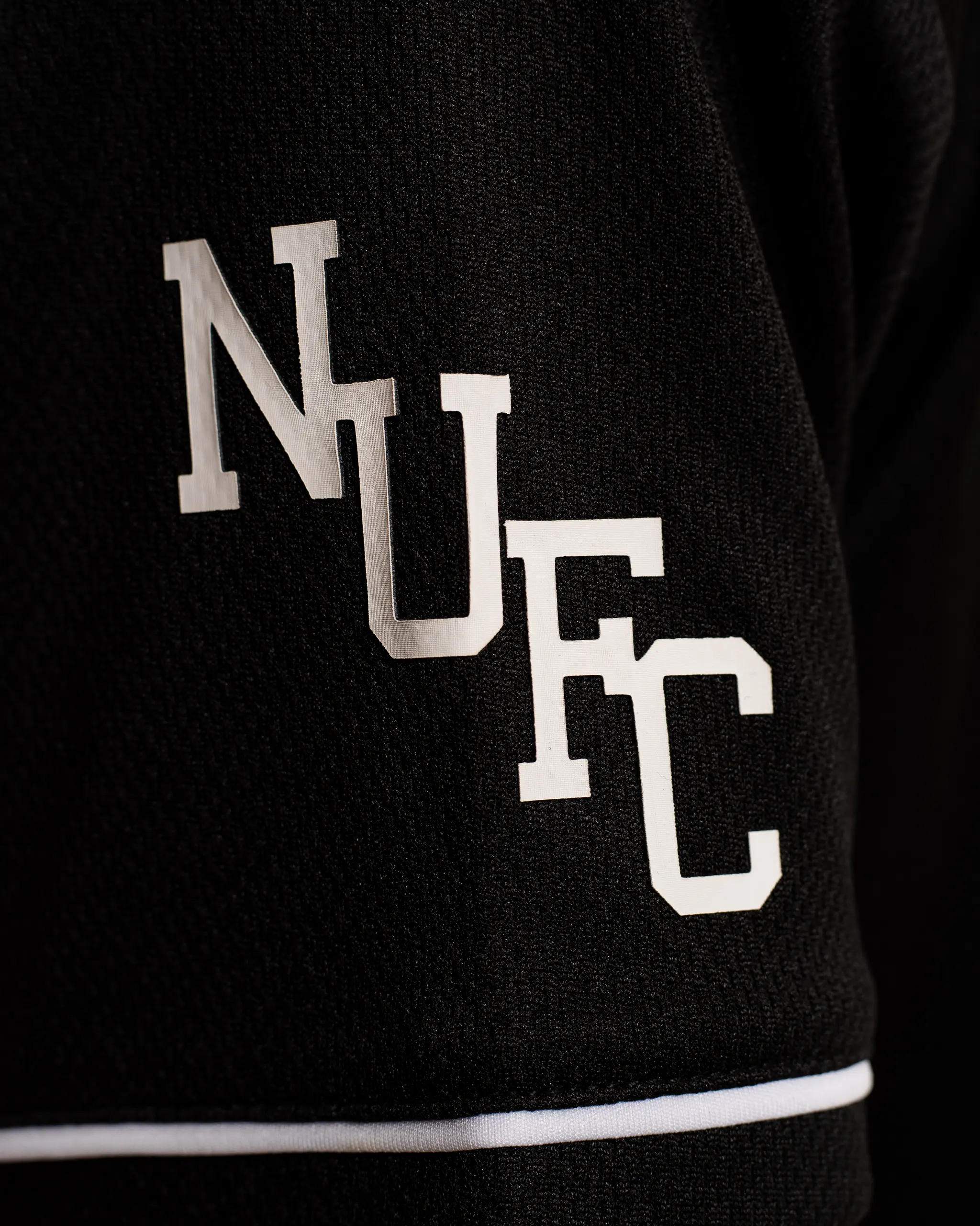 Newcastle United Kids' Mesh Baseball Jersey - Image 8