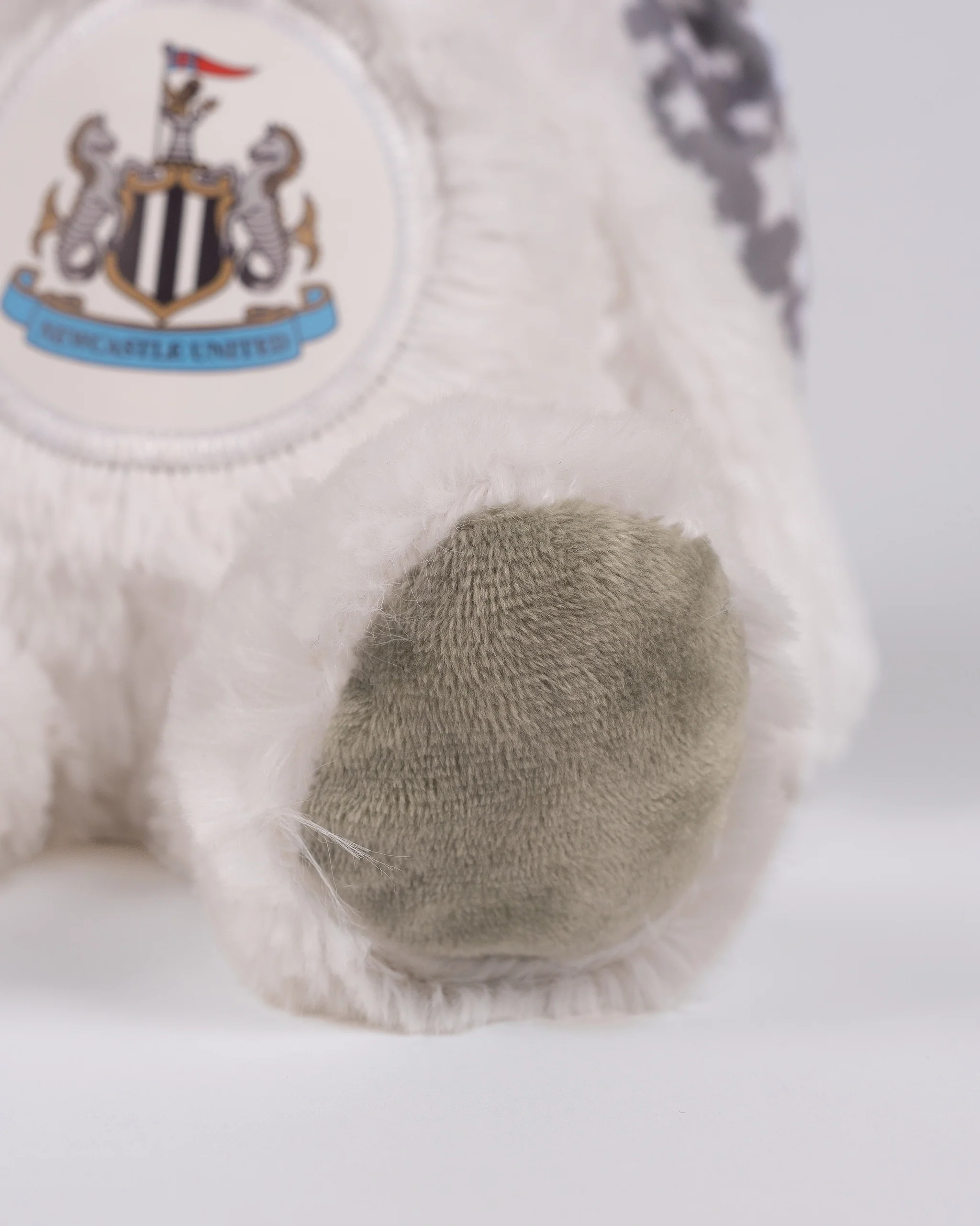 Newcastle United Little Star Plush Rabbit Toy - Image 3