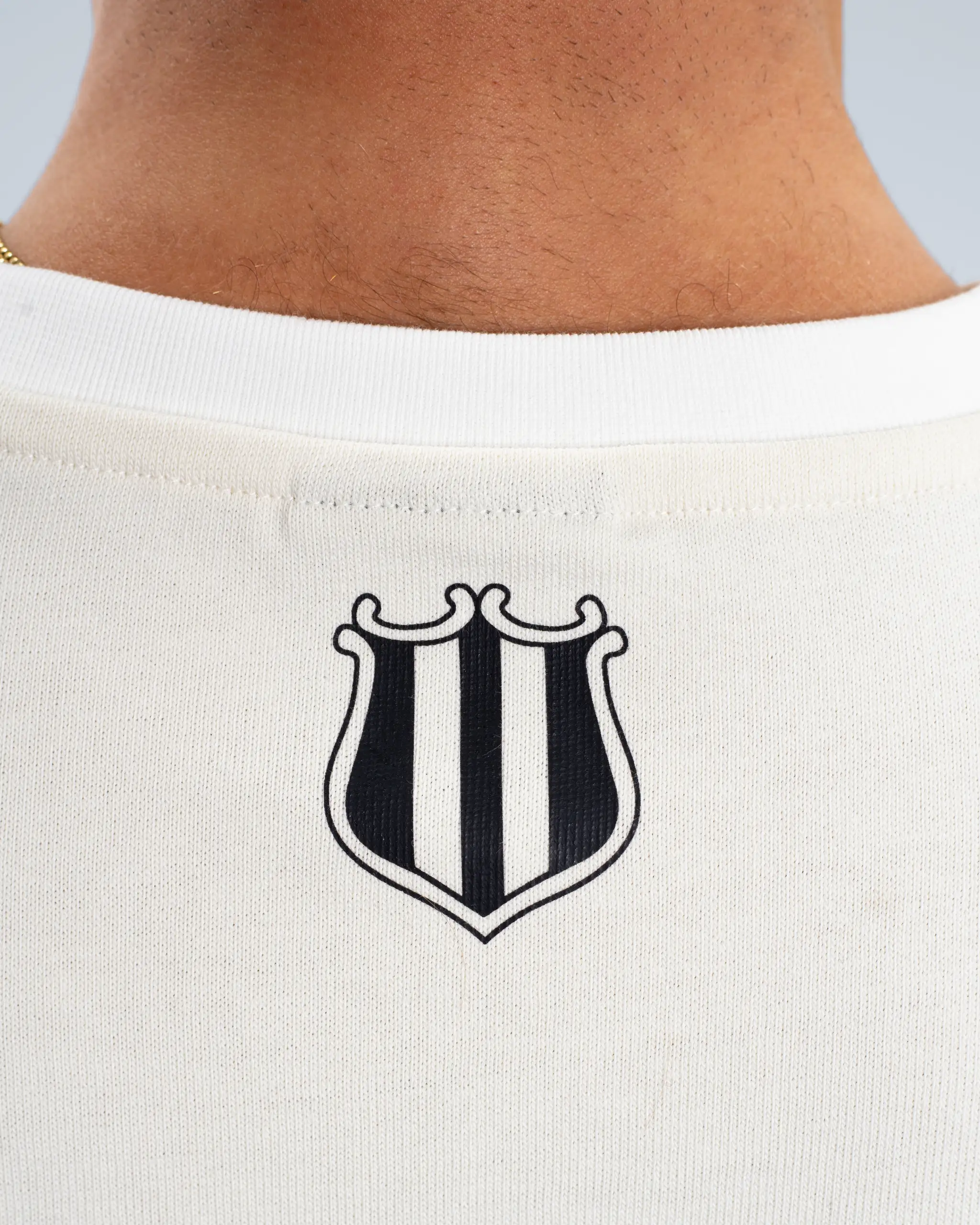 Newcastle United Men's Relaxed Chainstitch T-Shirt - Image 3