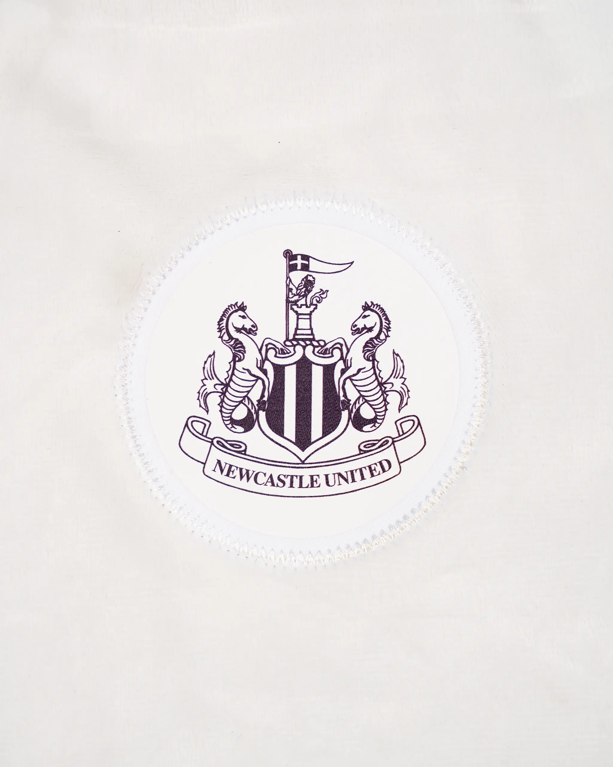 Newcastle United Penguin Baby Comforter - Image 4