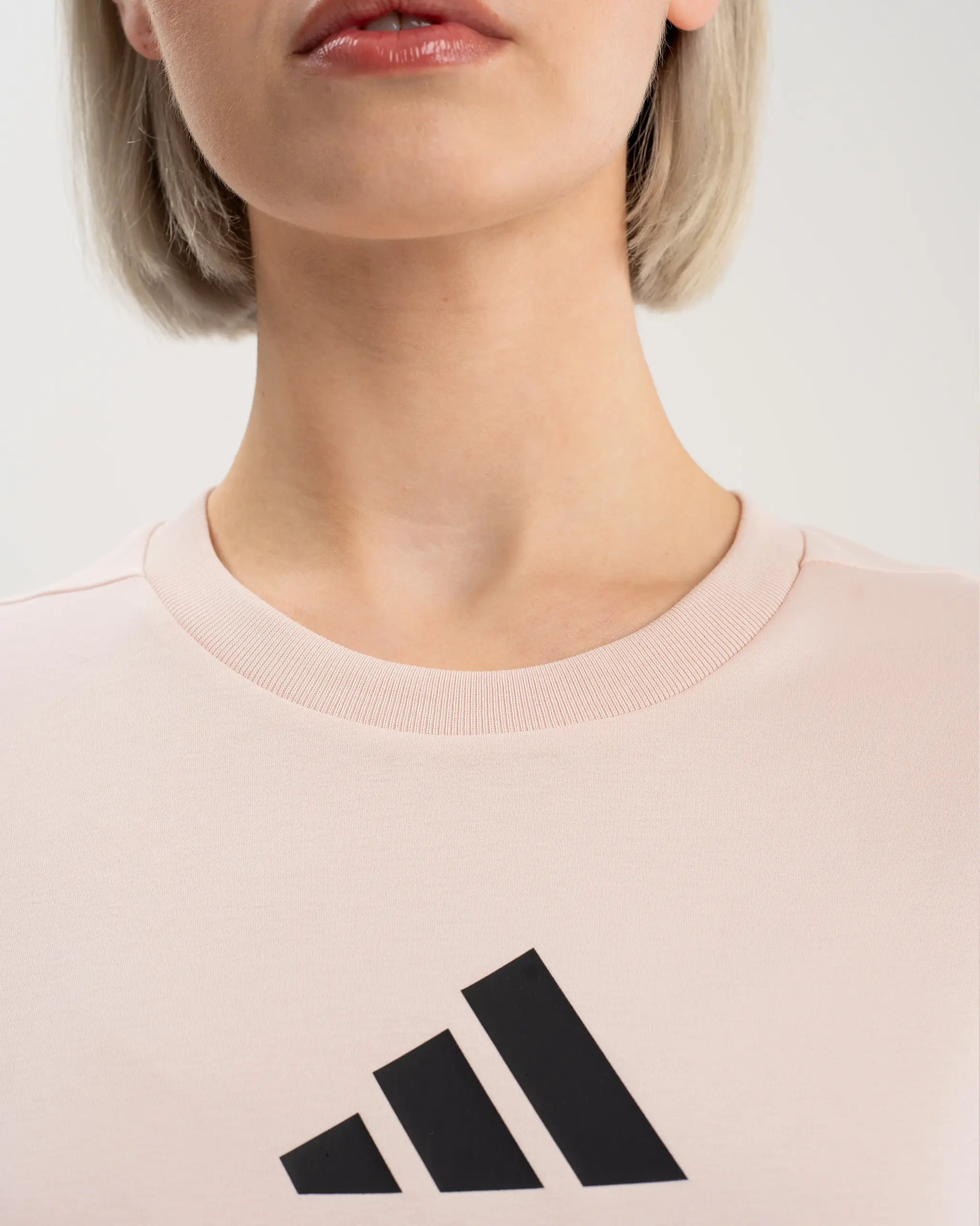 Newcastle United adidas Women's Z.N.E. Pink Tee - Image 4