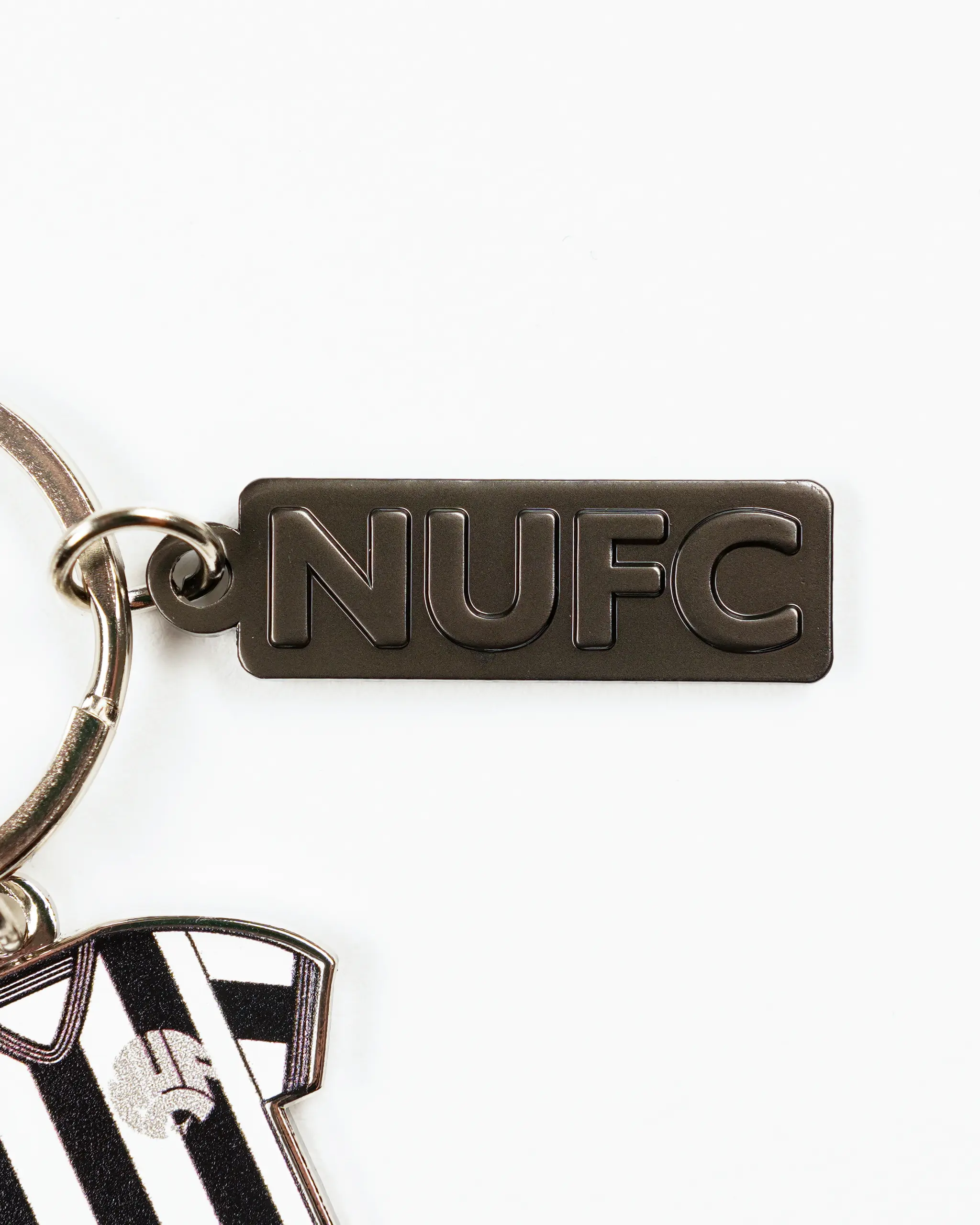 Newcastle United Retro Charm Keyring - Image 3