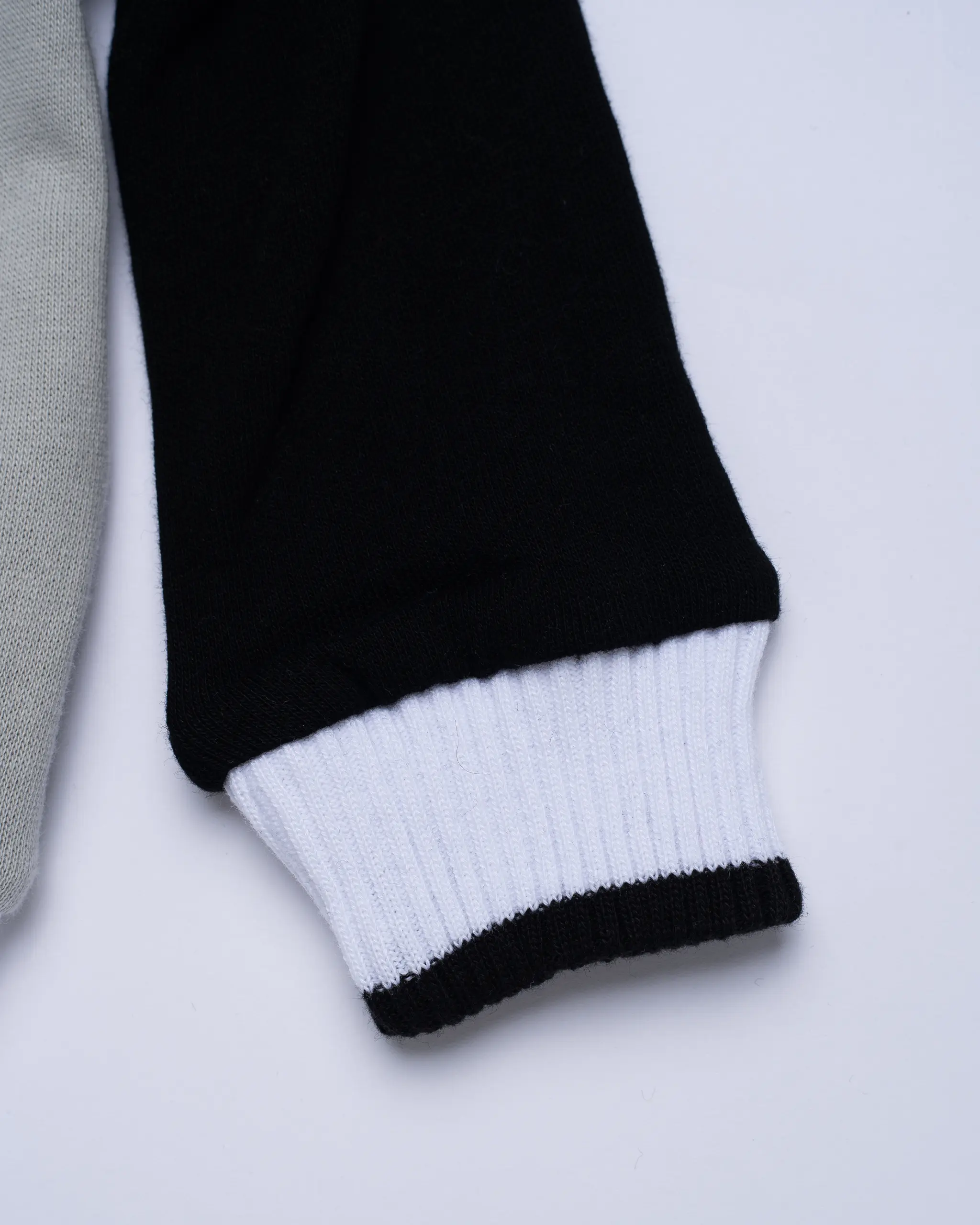 Newcastle United Retro Tracksuit - Image 4