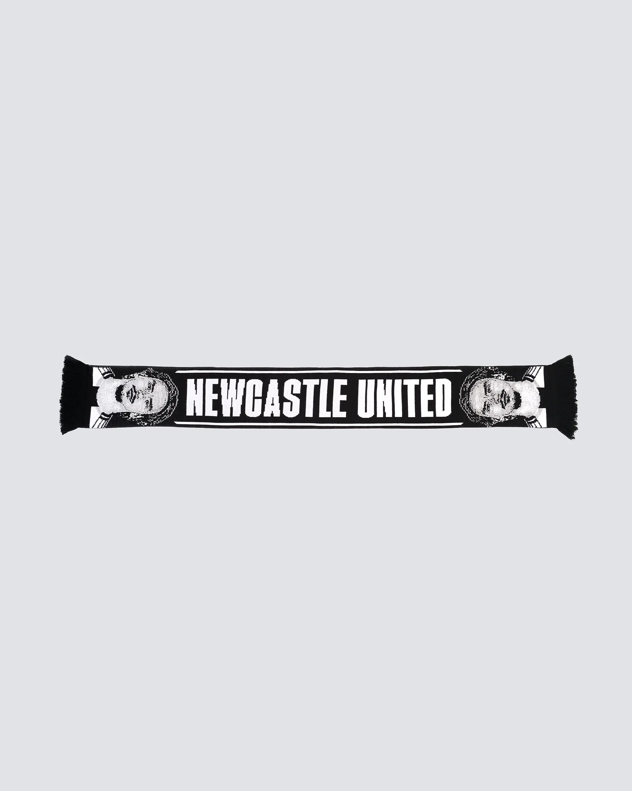 Newcastle United WOLTEMADE Player Scarf - Image 3