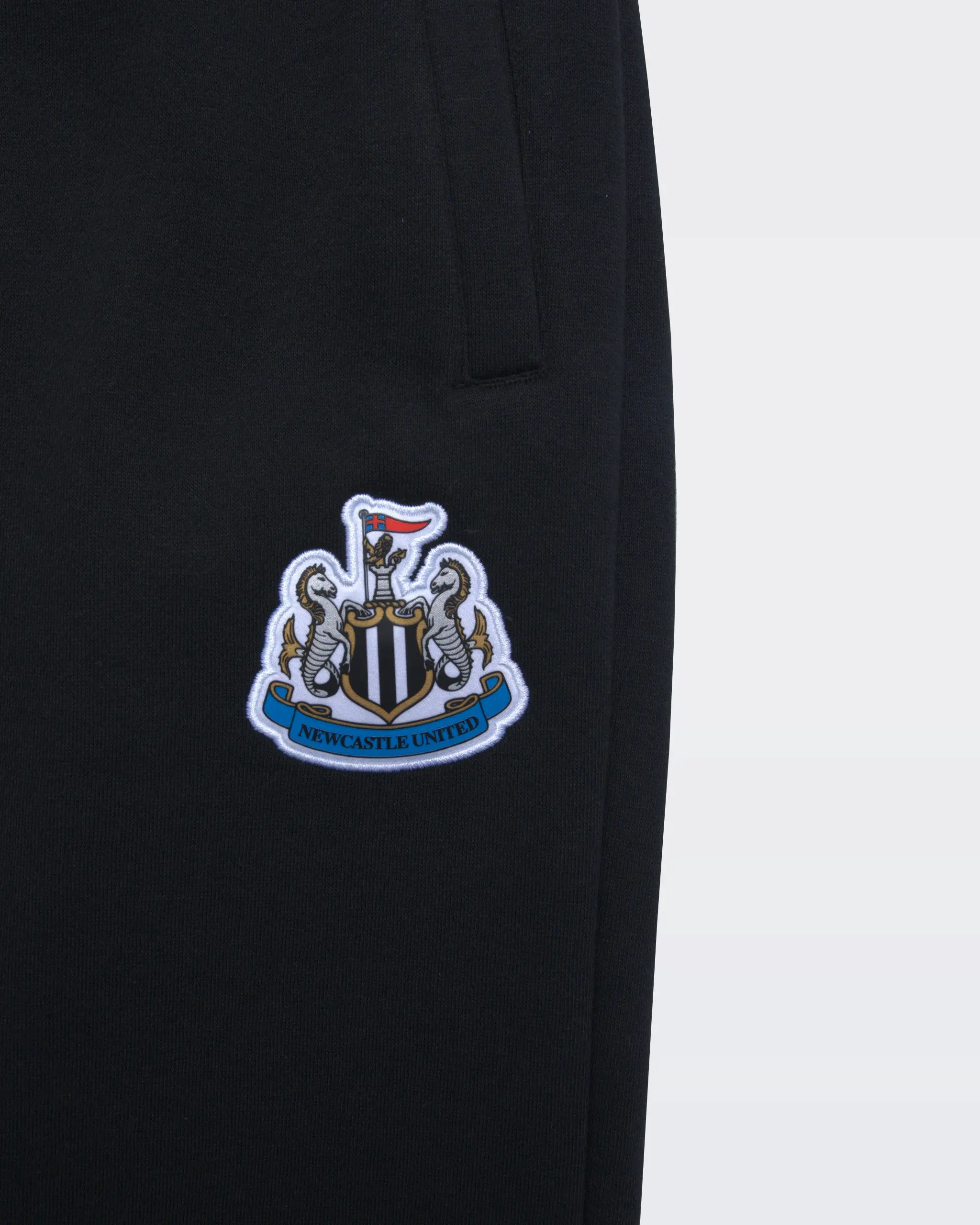 Newcastle United Women's Black Terrace Joggers - Image 4